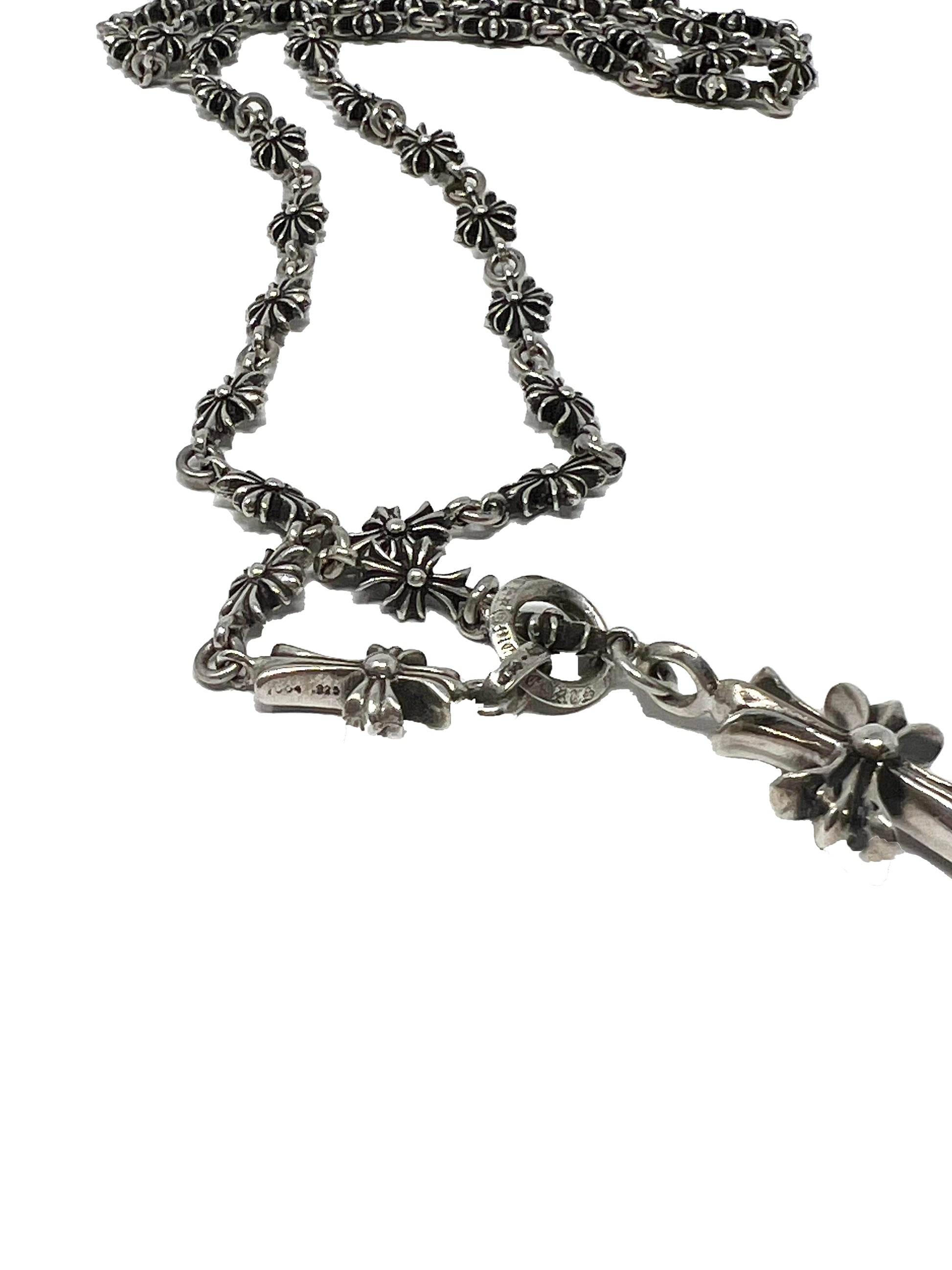 Can anyone legit check this chrome hearts rosary necklace please? I got it  for around 1400-1500$ on Grailed but it didn't come with any og packaging  or receipt. Thanks a lot 🙏 :